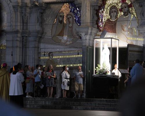 2022.08.20-lourdes-processionmariale 15