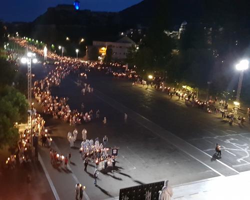 2022.08.20-lourdes-processionmariale 4