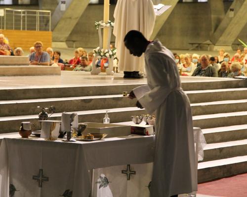 2022.08.22-lourdes-onctiondesmalades 23