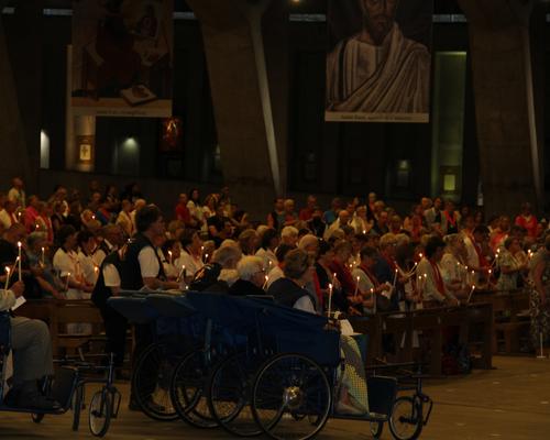 2022.08.22-lourdes-onctiondesmalades 51