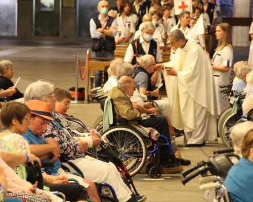 2022.08.22-lourdes-onctiondesmalades 52