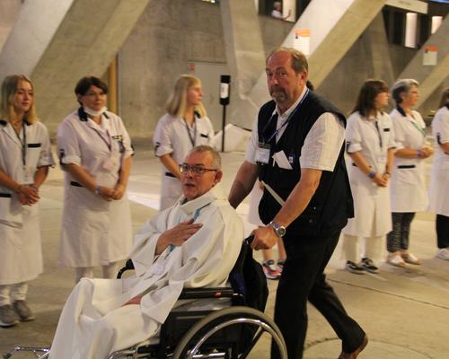 2022.08.22-lourdes-onctiondesmalades 57