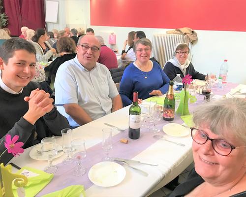 2022-09-25 Repas paroissial IL (13)