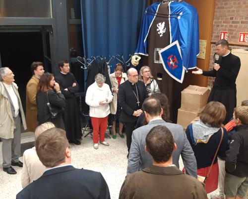 Mot d'accueil par Don Emmanuel.