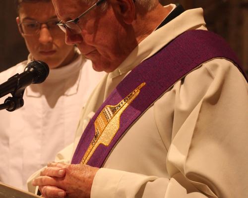 Evangile selon St Matthieu lu par R. Carémiaux