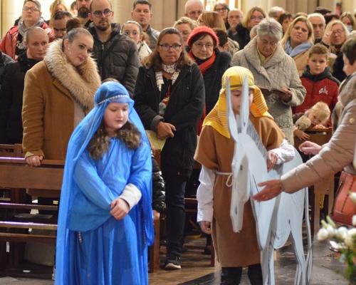 NOEL ENFANTS CAUDRY 12