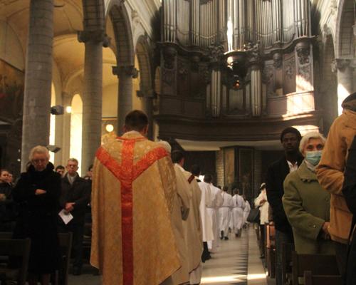 La procession de sortie