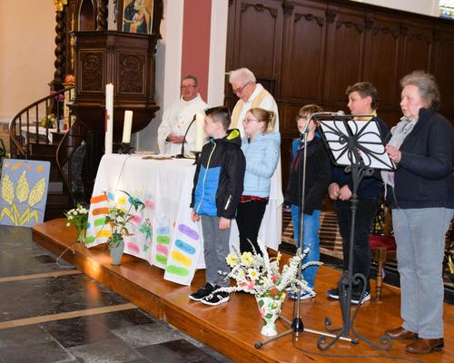 2023-04-15 premières eucharisties au Favril 16