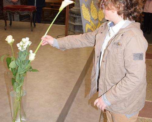 2023-04-29 premières communions à Bousies 6