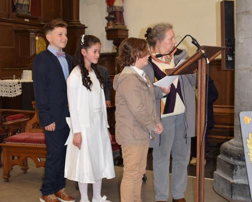 2023-04-29 premières communions à Bousies 11