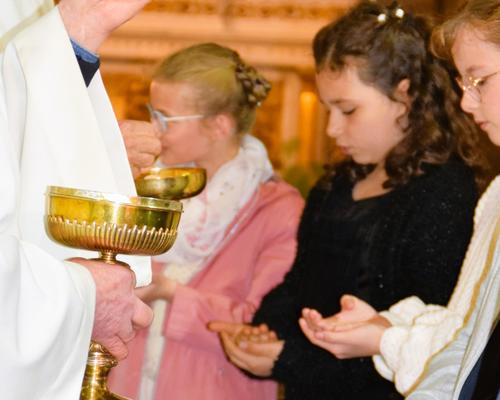 2023-05-07 Premières communions à Landrecies 57