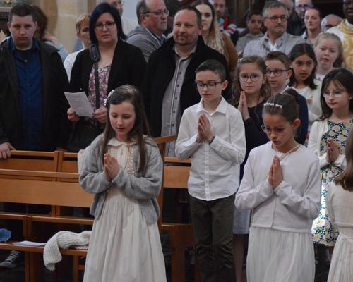 premières communions beauvois2023 11