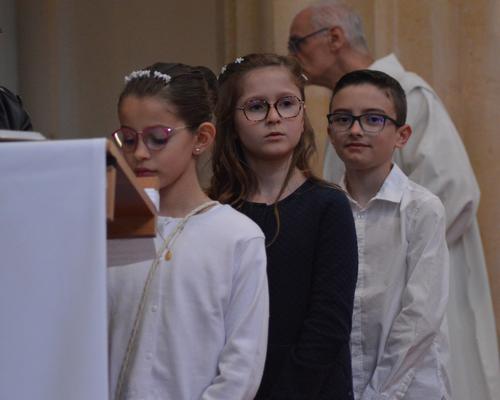 premières communions beauvois2023 21