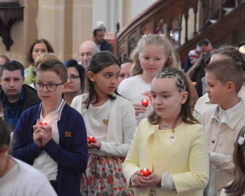 premières communions beauvois2023 40