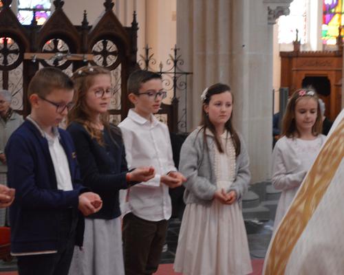 premières communions beauvois2023 48