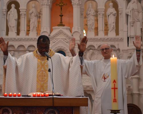 premières communions beauvois2023 68