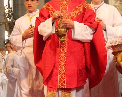 Encensement de l'autel