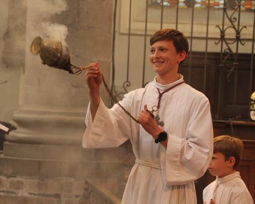 Encensement du peuple