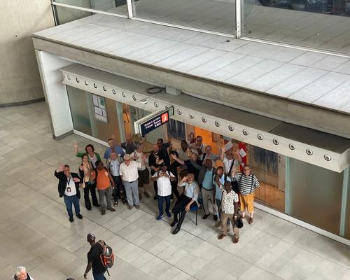 Petit coucou à notre ami de l'aumonerie protestante, parti à l'étage supérieur pour nous prendre en photo