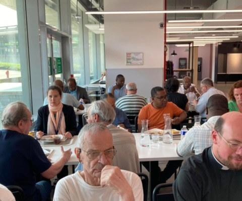 Espace salle à manger du personnel ADP