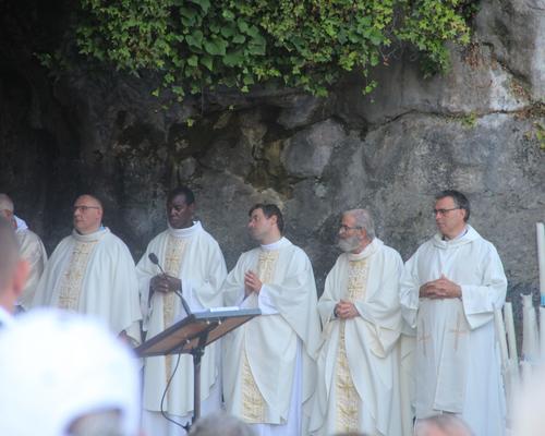 lourdes2023-messegrotte-19.08.23 21
