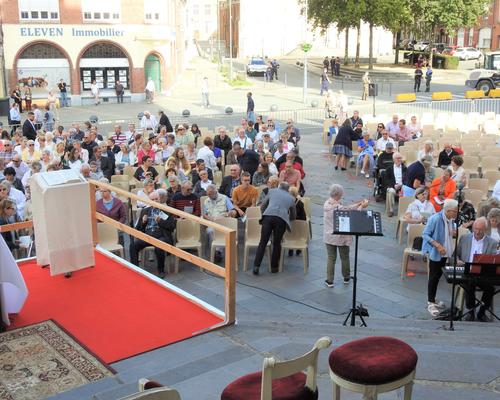 2023 08 15 Messe parvis cath  (9)