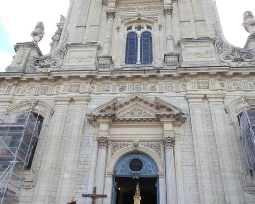 2023 08 15 Messe parvis cath  (20)