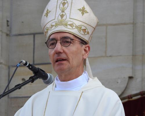 2023 08 15 Messe parvis cath  (38)