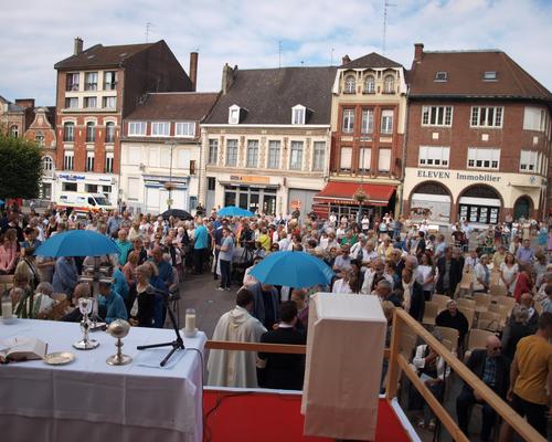 2023 08 15 Messe parvis cath  (52)