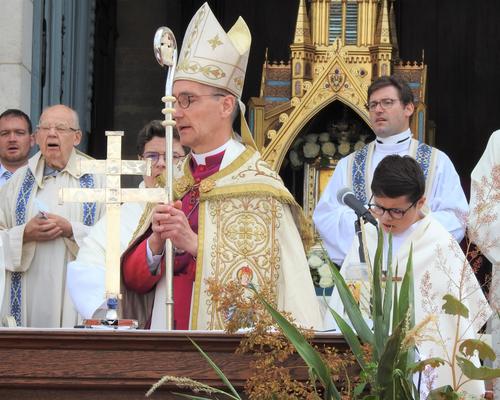 2023 08 15 Messe parvis cath  (57)