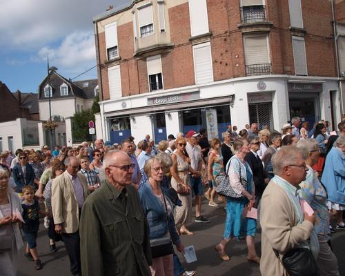 2023 08 15 Procession et veneration  (21)