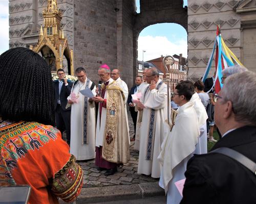 2023 08 15 Procession et veneration  (46)