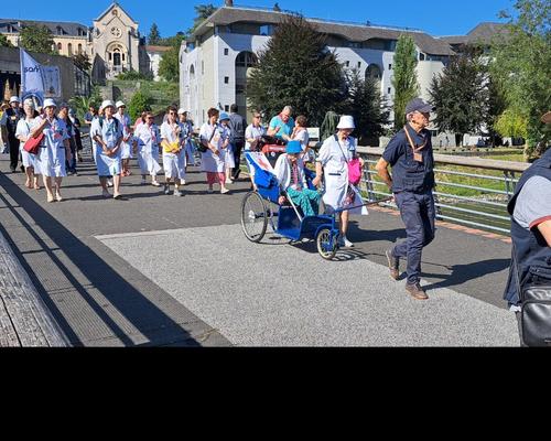Lourdes jeunes27