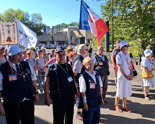 Lourdes jeunes22