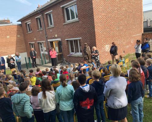 visite Mgr Dollmann école st Jo le cateau 9