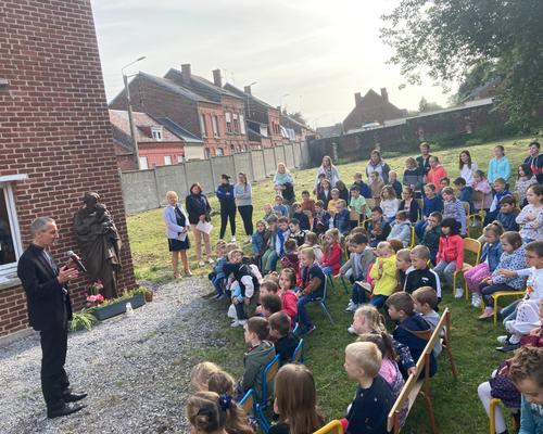 visite Mgr Dollmann école st Jo le cateau 12