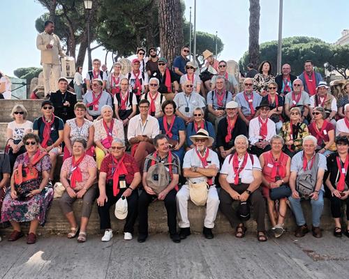 photo-groupe-diacres-rome-2023.10