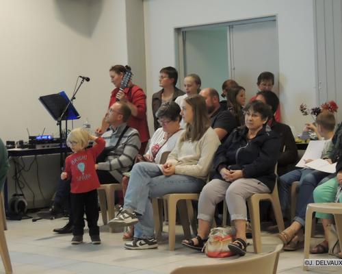 Assemblee paroissiale Sainte-Anne (49)