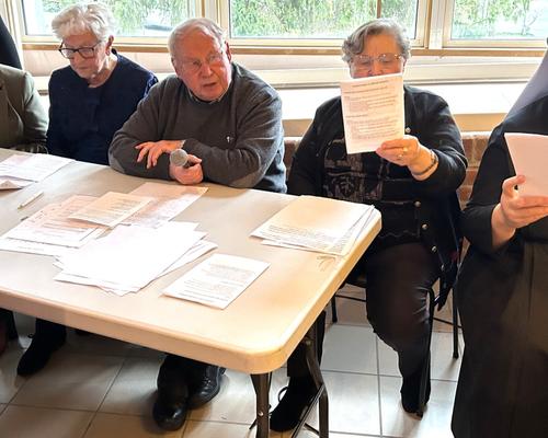 les conteurs : Annick, Mme Druesne, abbé Duhaubois, 
 Edith, Sr Maria