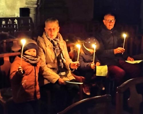 2023-12-23 Messe a la bougie (1)
