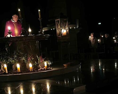 2023-12-23 Messe a la bougie (5)