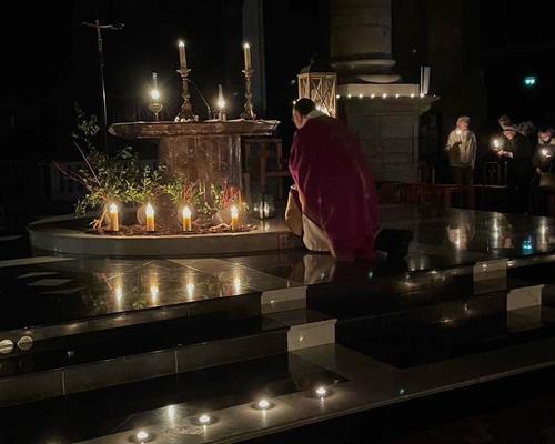 2023-12-23 Messe a la bougie (6)