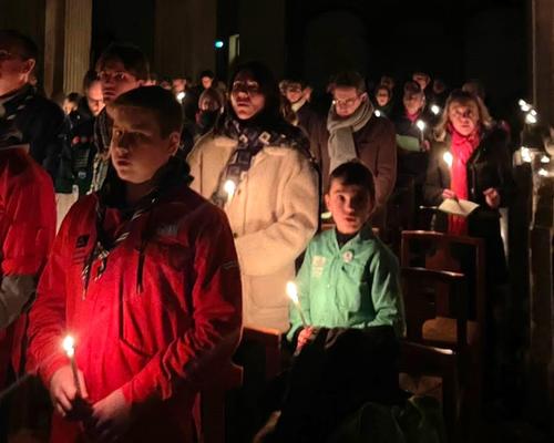 2023-12-23 Messe a la bougie (10)