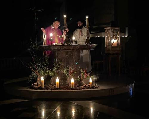 2023-12-23 Messe a la bougie (13)