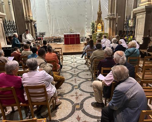 2024 05 12 benediction enfants cathedrale (1)