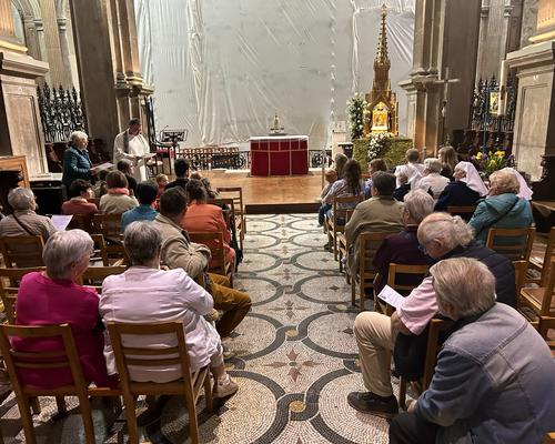2024 05 12 benediction enfants cathedrale (2)