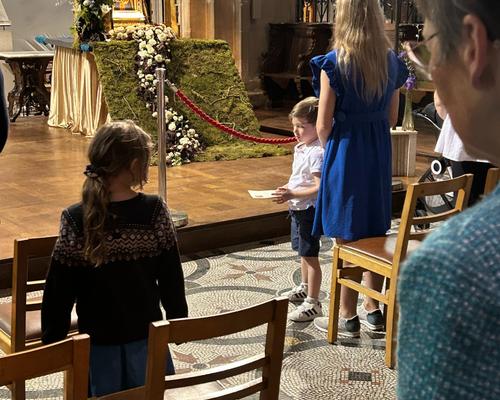 2024 05 12 benediction enfants cathedrale (10)