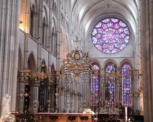 Laon 9