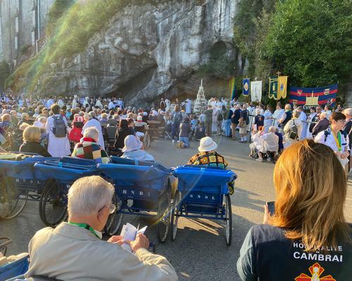 Messe grotte Lourdes 22 aout 2024 (19)