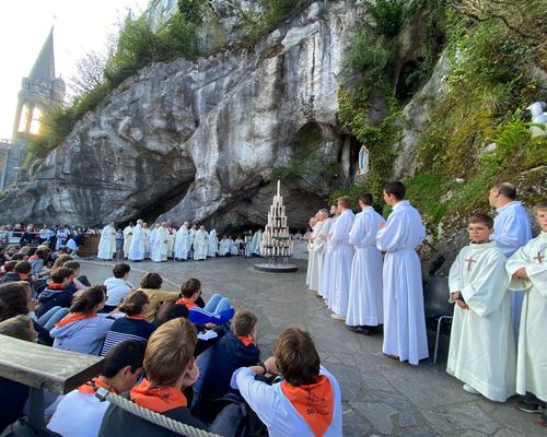 Messe grotte Lourdes 22 aout 2024 (18)